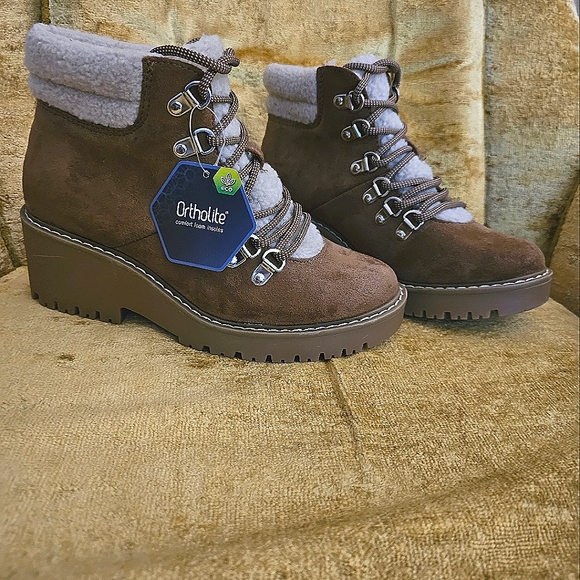 Brown Suede squad boot - Picture 1 of 3